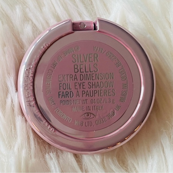 MAC Cosmetics Eyeshadow “Silver Bells” Frosted Fireworks Collection Silver NWB - Picture 9 of 11